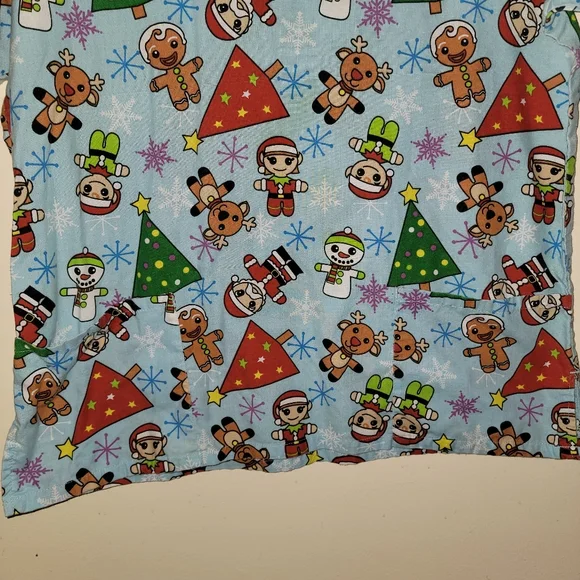 5/$15 The Scrub Co. Christmas Scrubtop 2XL - Picture 2 of 3